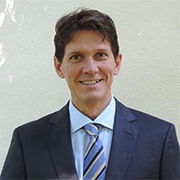 Dr. Túri Péter Dr. Túri Péter